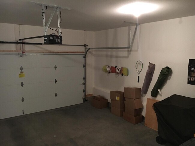 Building Photo - 172 Cambridge Dr