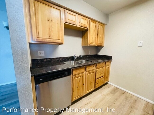 Building Photo - 2 br, 1 bath House - 5995 W. Hampden Ave #C14