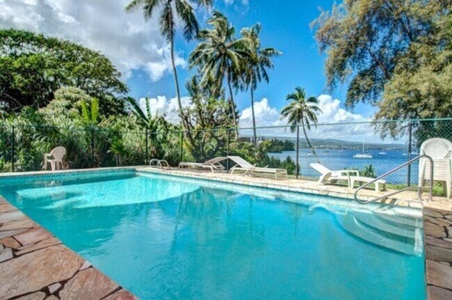 Foto del edificio - 355 Kalanianaole St