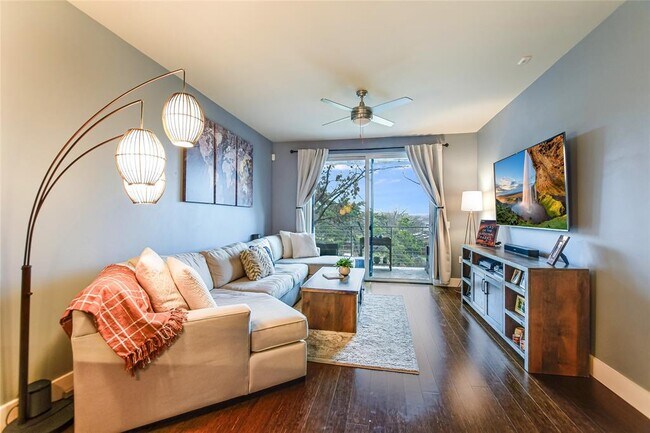 Foto del edificio - 2805 Dulce Ln