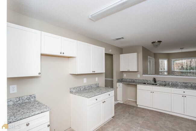 Building Photo - 3917 Oakman Pl