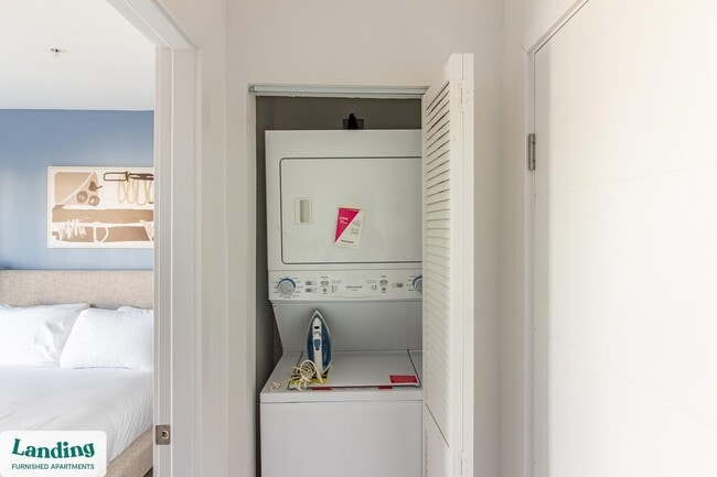 Building Photo - 25850 SW 140th Ct