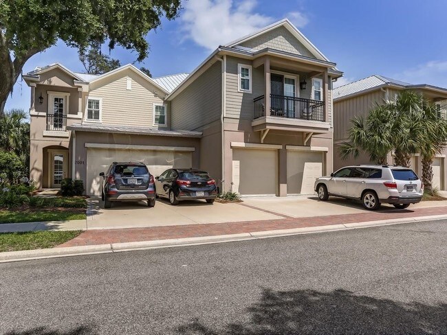Building Photo - 95158 Summerwoods Cir