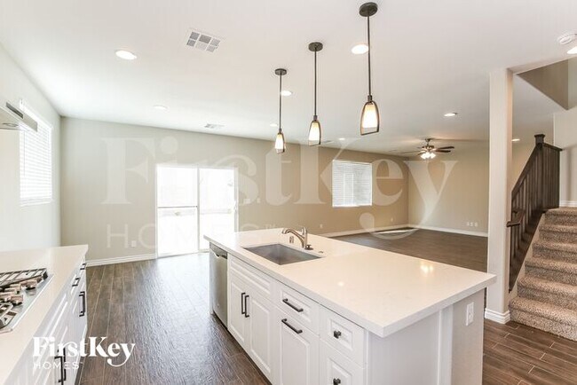 Building Photo - 3917 Ravens Ct