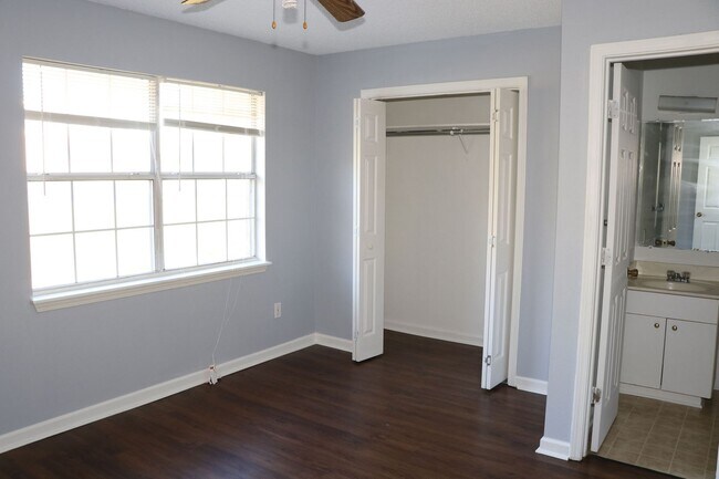 Foto del interior - White Hall Estates