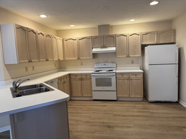 Photo - 12303 Londonderry Ln Townhome