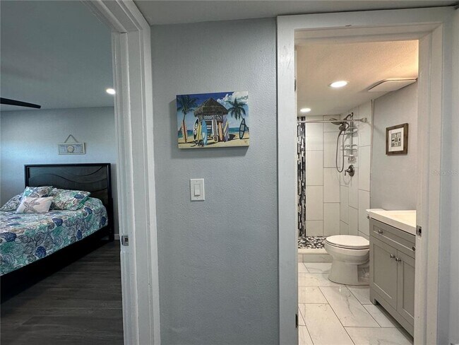 Foto del edificio - 300 64th Ave