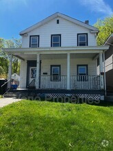 Building Photo - 150 Mill St