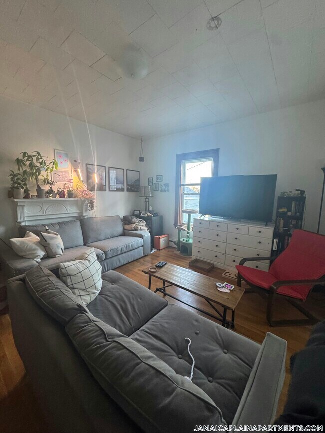 Building Photo - 3 Nira Ave