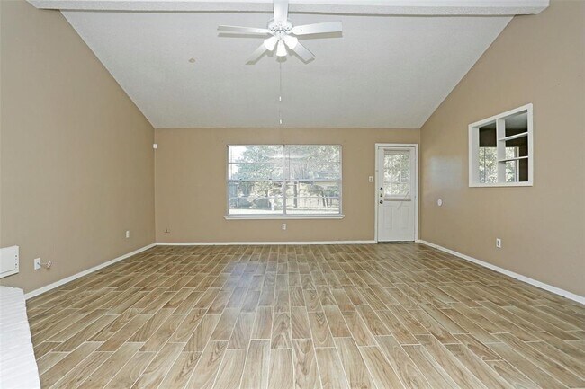 Building Photo - 919 Cascade Creek Dr