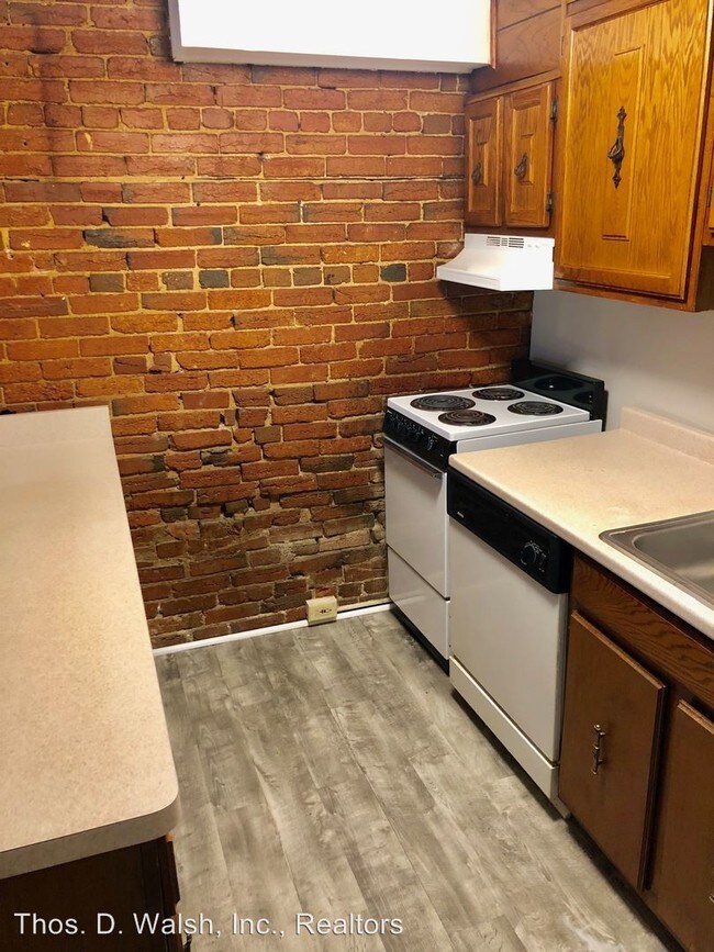 Foto del edificio - 122 5th St NE