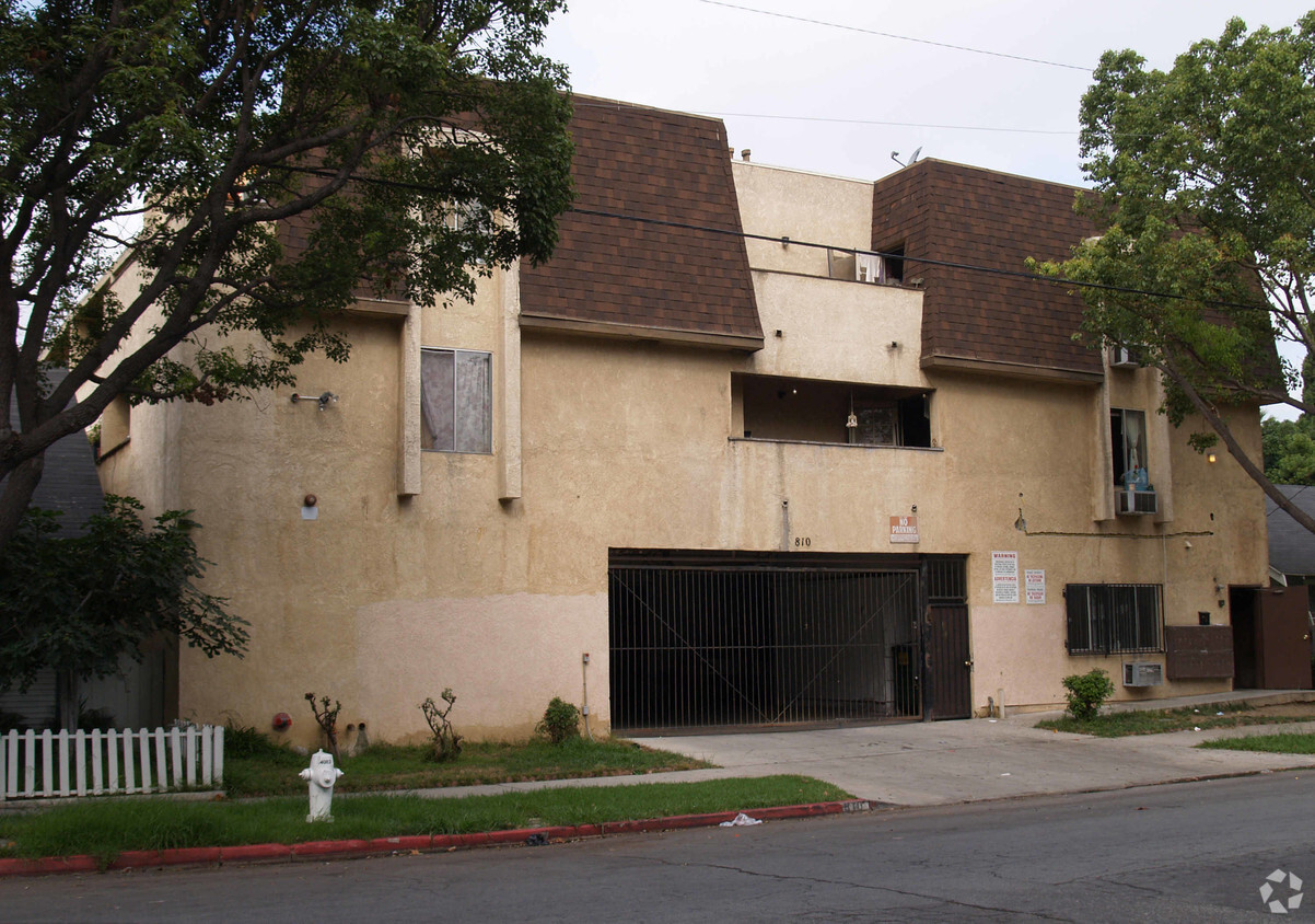 Foto del edificio - French Park Villas