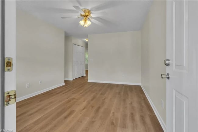 Foto del edificio - COMING SOON!