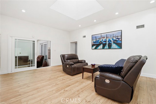 Building Photo - 24 Rockrose Way