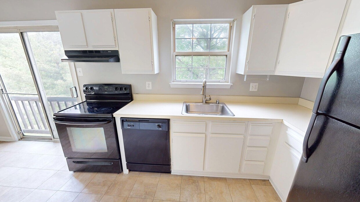 Primary Photo - 6769 Milltown Ct