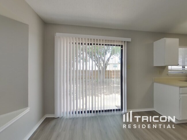 Foto del edificio - 8130 Ocean Meadow Dr