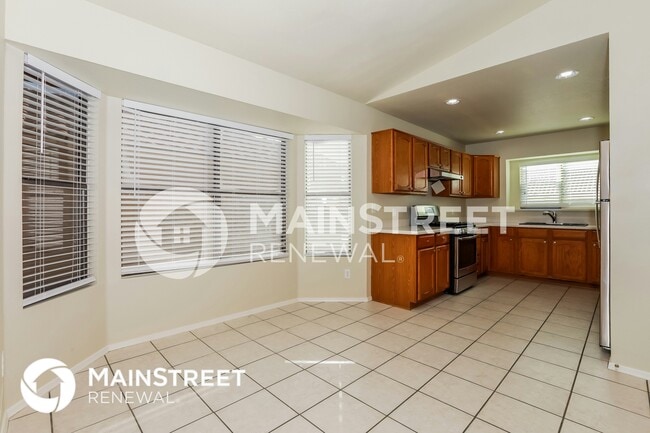 Foto del edificio - 4544 E Garnet Ave