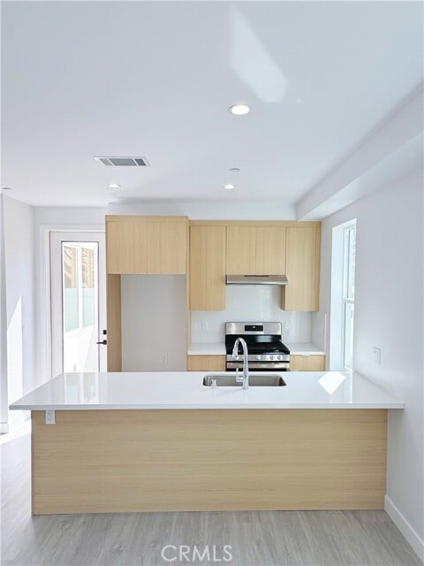 Building Photo - 2506 Dunswell Ave