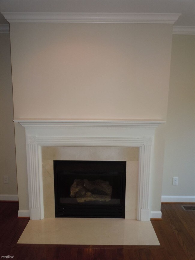 Foto del edificio - 3 br, 2.5 bath Condo - 304 James Cir