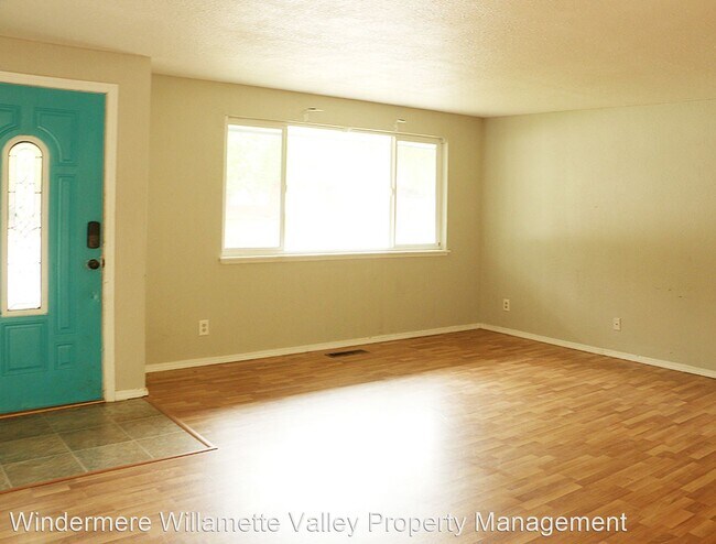Building Photo - 5 br, 3 bath House - 823 Stephanie Street