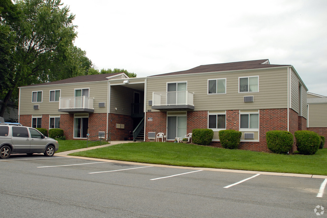 Primary Photo - Concord Apartments