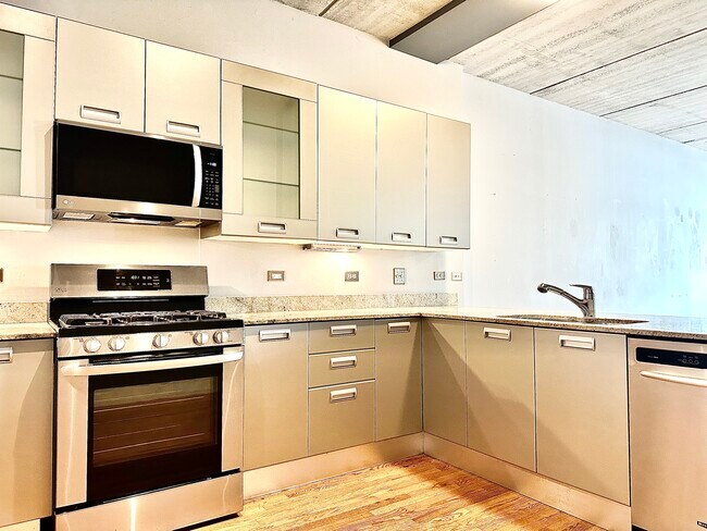 Foto del edificio - 5430 N Sheridan Rd