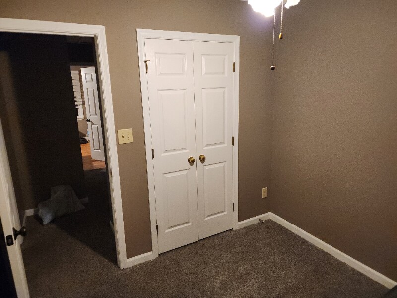 1017 Glendale Dr, Greensboro, NC 27406 Townhome Rentals in Greensboro