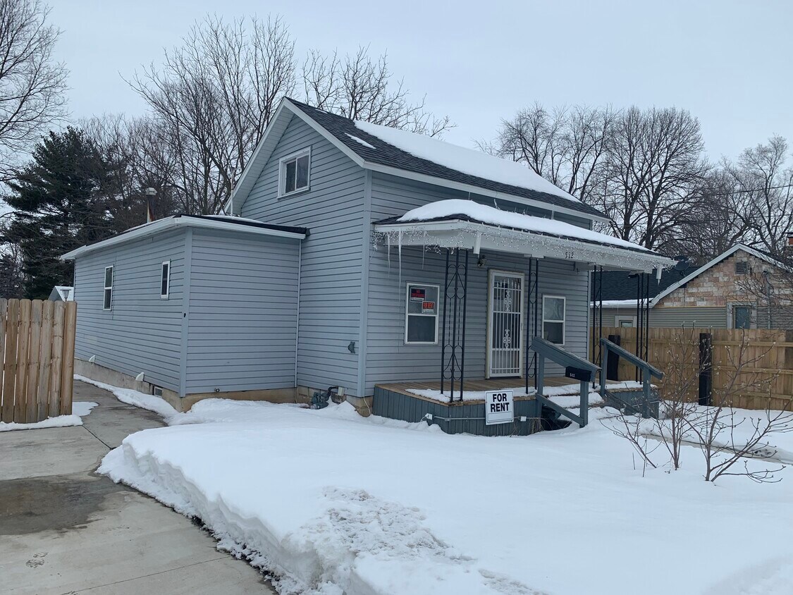 Foto principal - 512 E Grant St