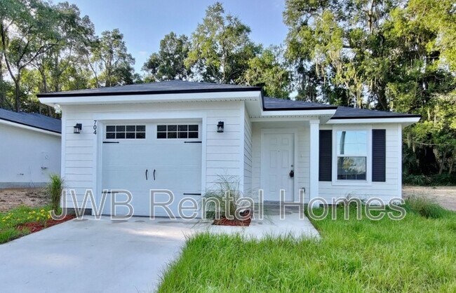 Foto del edificio - 704 E 56th St