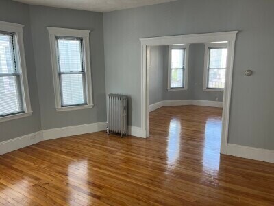Foto del edificio - 48 Bowdoin St