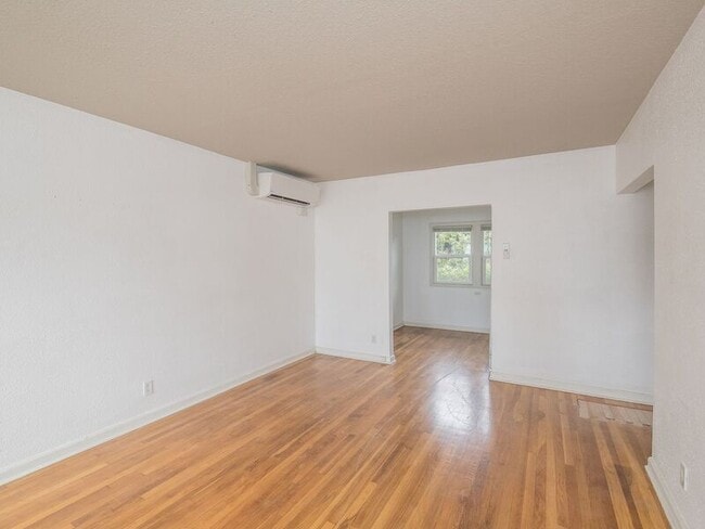 Foto del edificio - 927 NE Alberta St