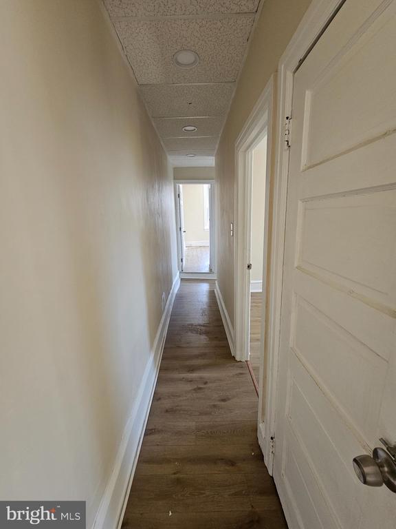 Building Photo - 718 S 52ND St S