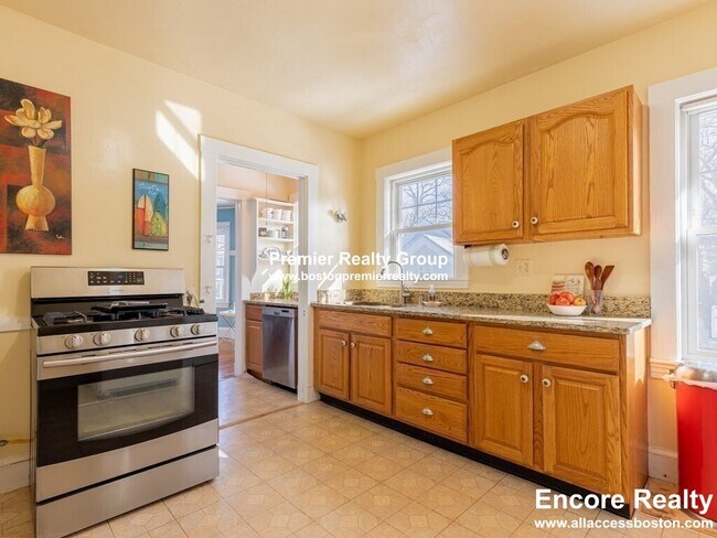 Foto del edificio - 141 Harvard St