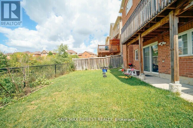 Building Photo - 22 Birch Tree Trail