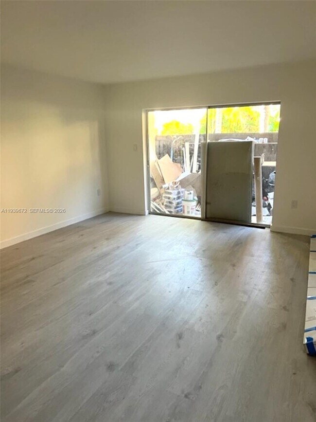 Foto del edificio - 13710 SW 90th Ave