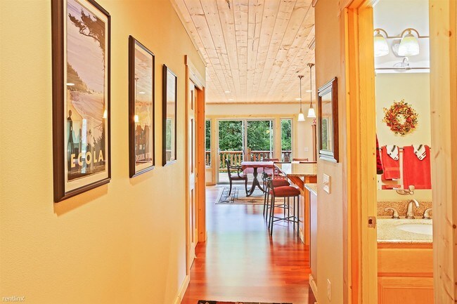 Foto del edificio - 12296 Meacham Rd