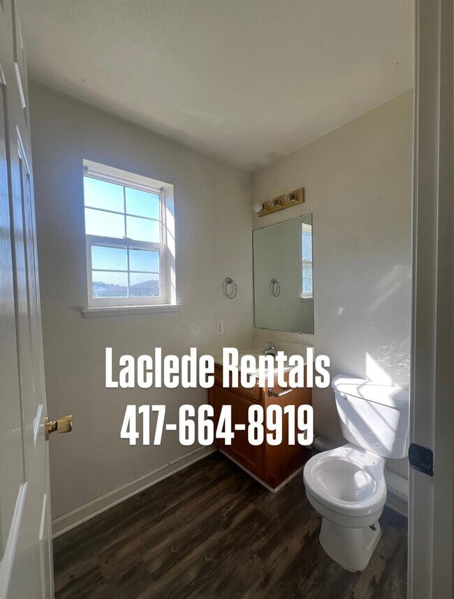 Foto del edificio - 3 bedroom 2.5 bathroom apartment.