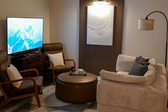 Building Photo - 350 G St SW