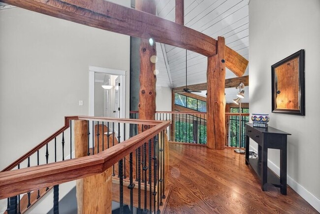 Foto del edificio - 3005 Lonesome Mountain Rd