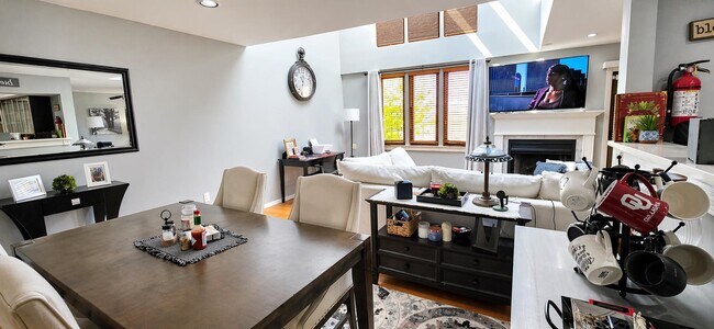 Foto del edificio - 804 Spinnaker Ct