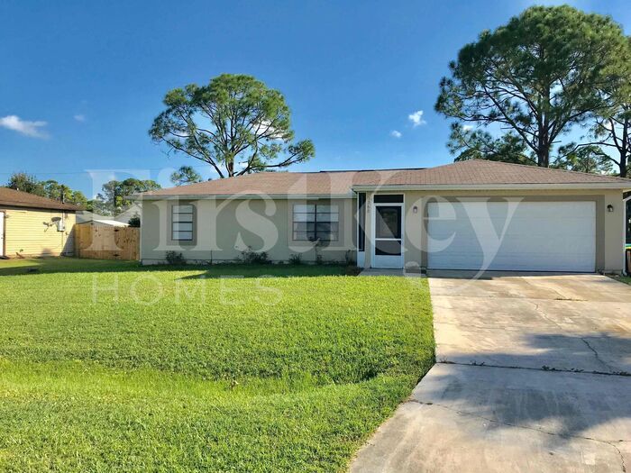 Foto principal - 1360 Gilpin St NW