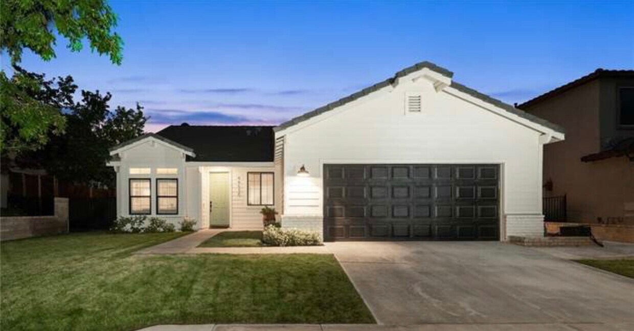 Primary Photo - 44035 Chaparral Dr