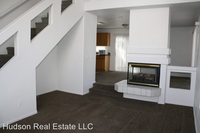 Building Photo - 3 br, 2.5 bath House - 3468 Wordsworth Street