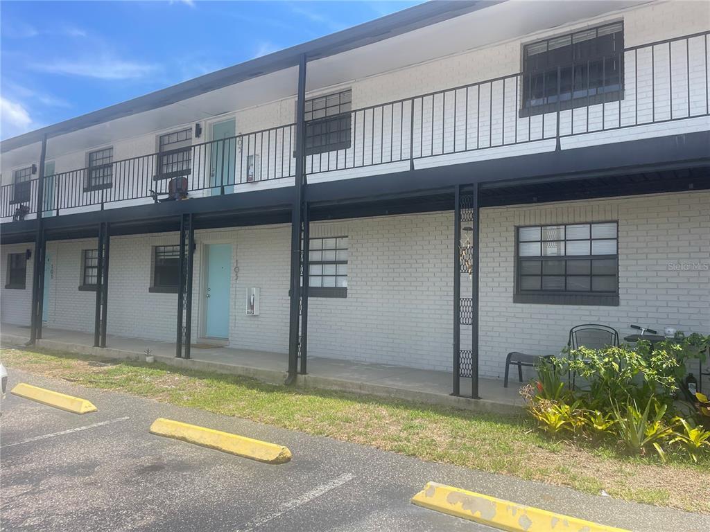 Foto principal - 609 S Central Ave