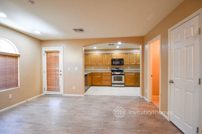 Building Photo - 8944 Candice Lee Ct