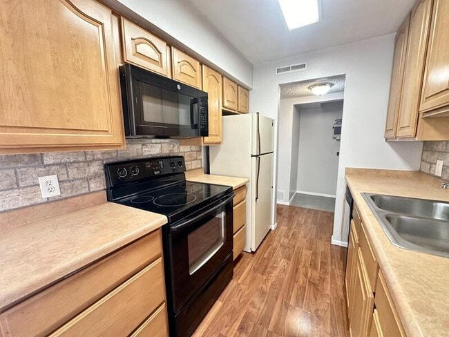 Photo - 42 Lester Ave House