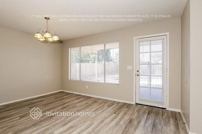 Building Photo - 4316 N 106th Dr
