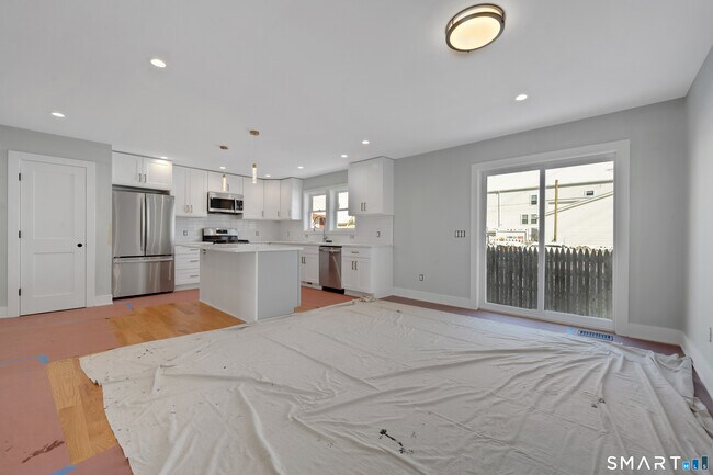 Foto del edificio - 20 Bouton St