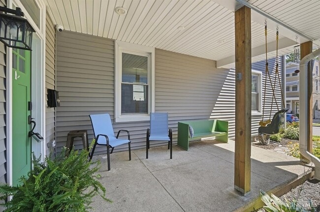 Building Photo - 2931 Cleinview Ave