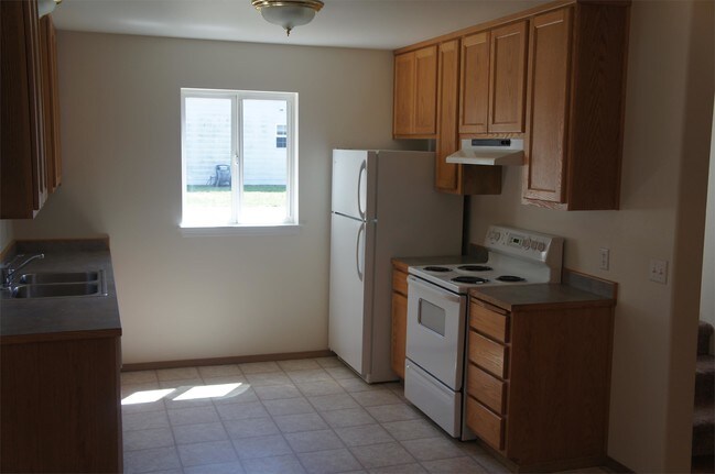 Building Photo - 732 NW Paragon Pl